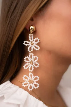 My Jewellery Boucles D'oreilles Avec 3 Fleurs Blanches Fashion