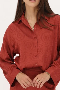 My Jewellery Chemise Rouge Aspect Satiné Jaquard Fashion