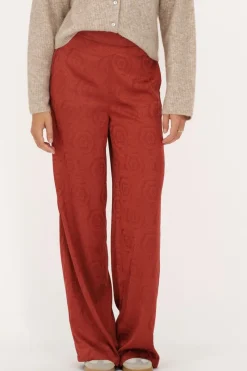 My Jewellery Pantalon Rouge Aspect Satiné Jaquard Discount
