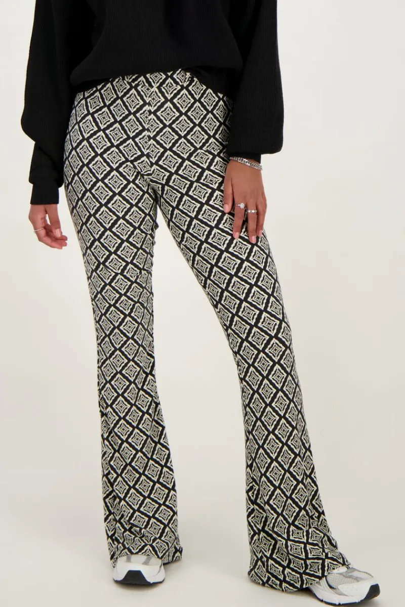 My Jewellery Pantalon évasé Avec Imprimé Aztèque Noir Outlet