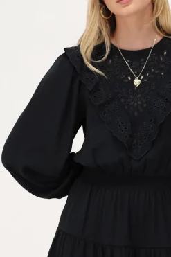 My Jewellery Robe Bleu Foncé Avec Broderies Et Volants Fashion