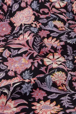 My Jewellery Robe Portefeuille Noire à Fleurs Lilas Et Roses Clearance