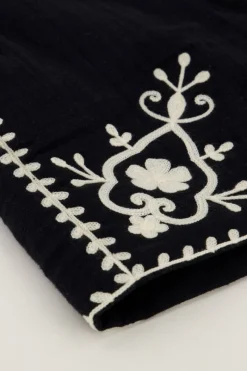 My Jewellery Short Noir En Mousseline Avec Broderie Fashion