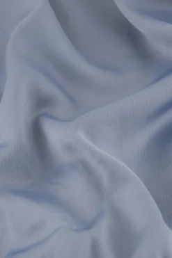 My Jewellery Top En Satin Avec Bouton Bleu Fashion